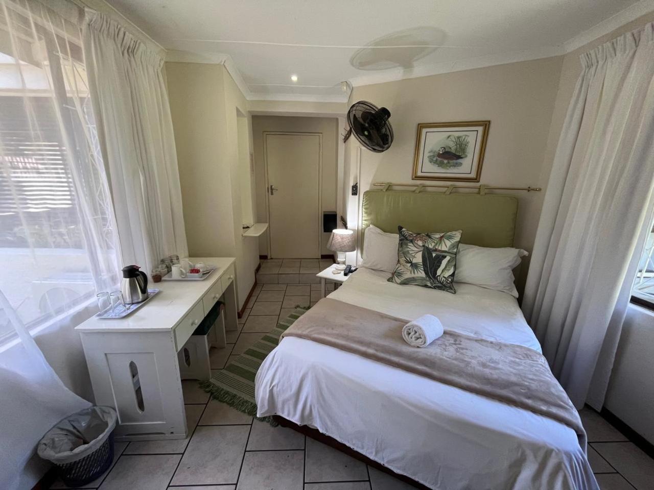 The Guest House พอนโกลา ภายนอก รูปภาพ