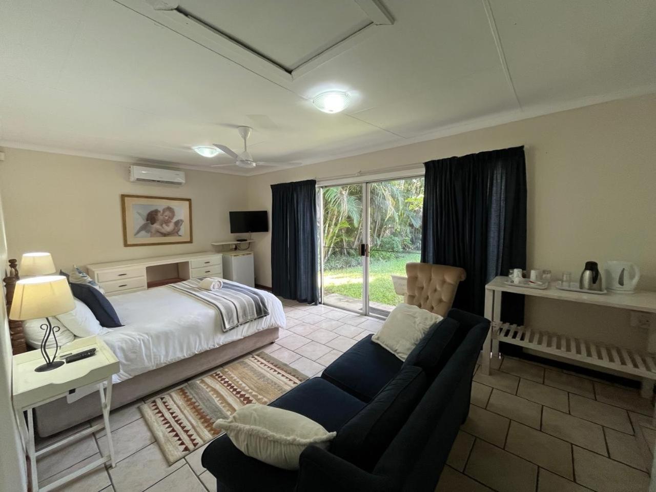 The Guest House พอนโกลา ภายนอก รูปภาพ
